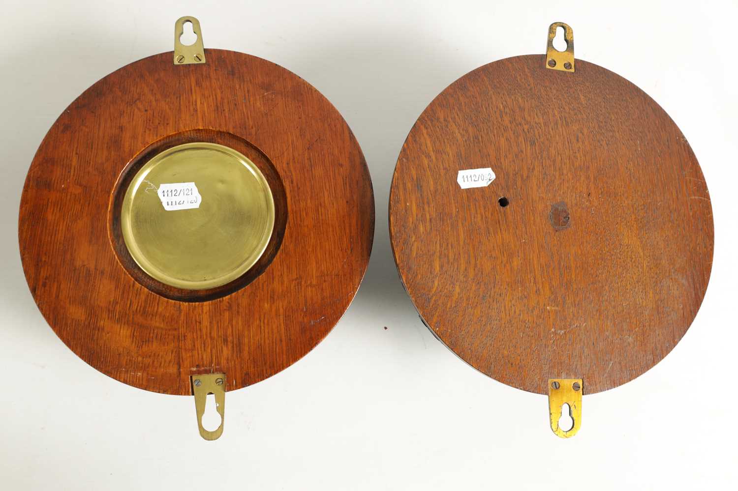 A PAIR OF LATE 19TH CENTURY WALL CLOCK AND BAROMETER SET - Image 7 of 7