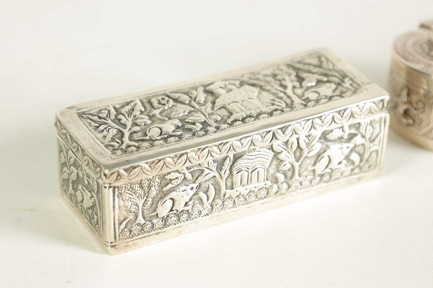 A COLLECTION OF FOUR LATE 19TH CENTURY INDIAN SILVER TRINKET BOXES - Image 3 of 14