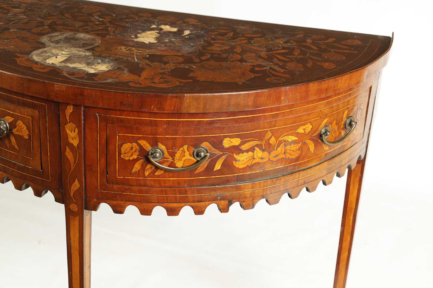 AN 18TH CENTURY BOW-FRONT DUTCH FLORAL MARQUETRY AND WALNUT SIDE TABLE - Image 8 of 10