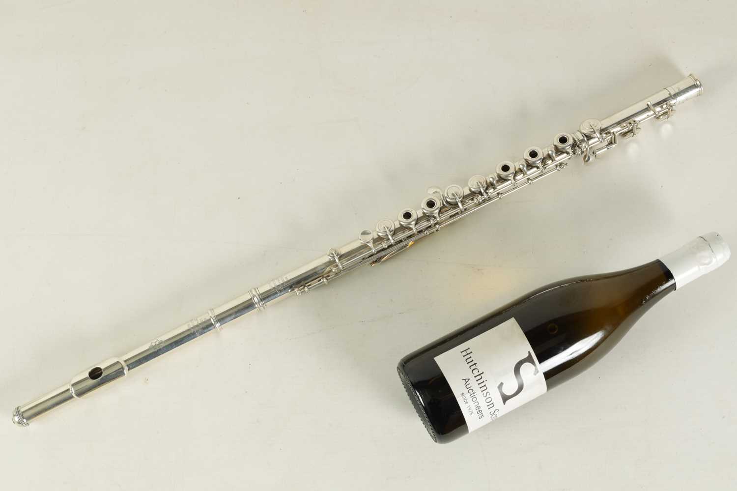 A 19TH CENTURY SOLID SILVER CONCERT FLUTE BY CLAIR GODFROY, AINE. PARIS - Image 7 of 15