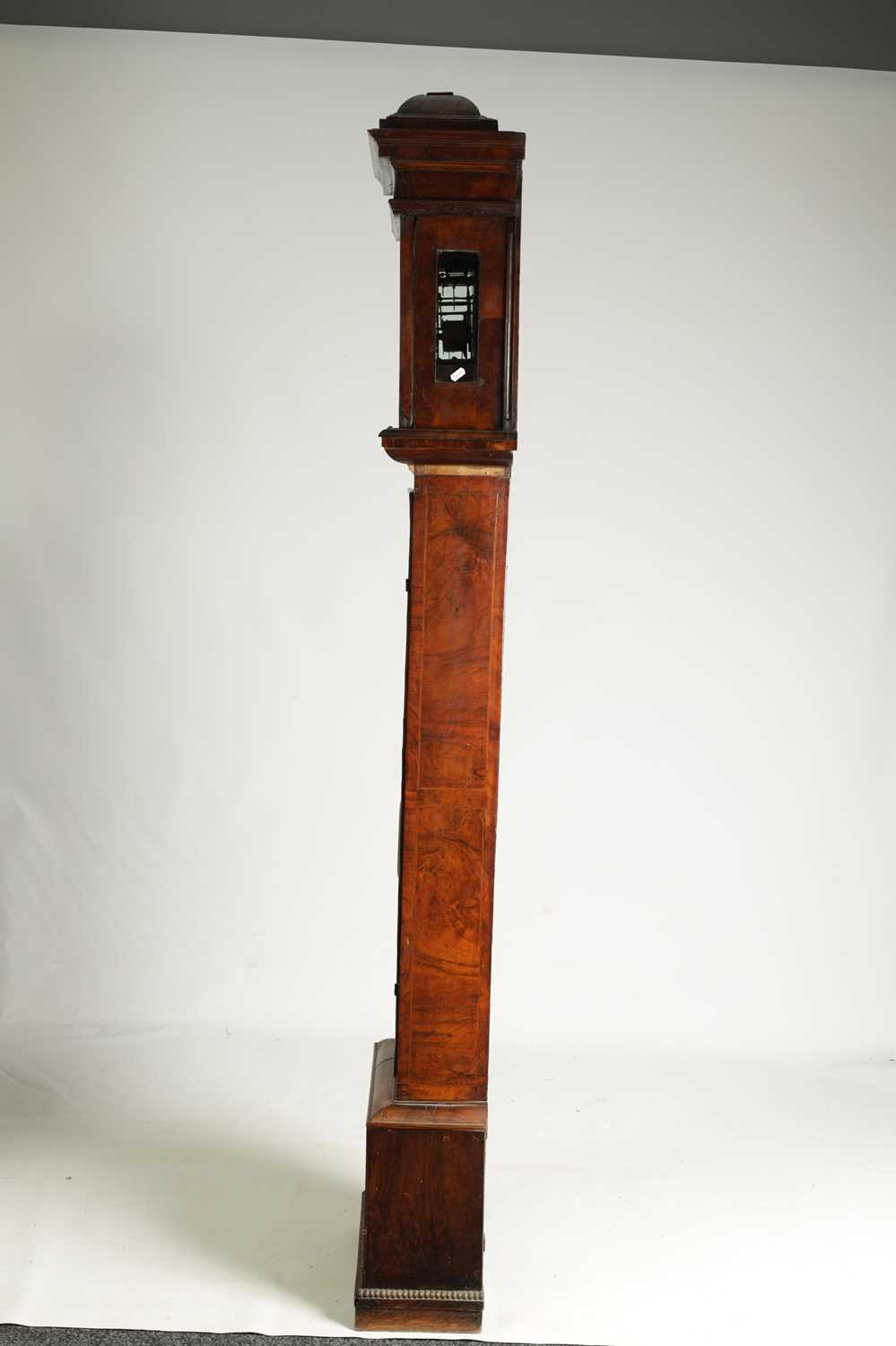 A WILLIAM AND MARY AND LATER SEAWEED MARQUETRY EIGHT-DAY LONGCASE CLOCK - Image 6 of 11