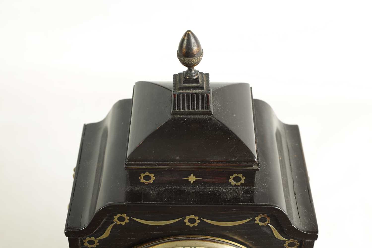 A SMALL REGENCY BRASS INLAID EBONISED DOUBLE FUSEE MANTEL CLOCK - Image 2 of 8