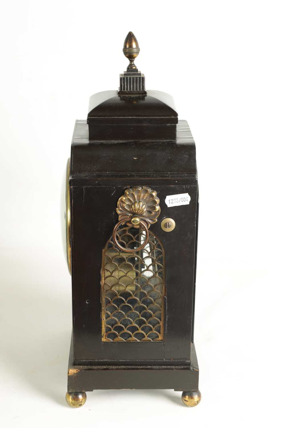 A SMALL REGENCY BRASS INLAID EBONISED DOUBLE FUSEE MANTEL CLOCK - Image 8 of 8