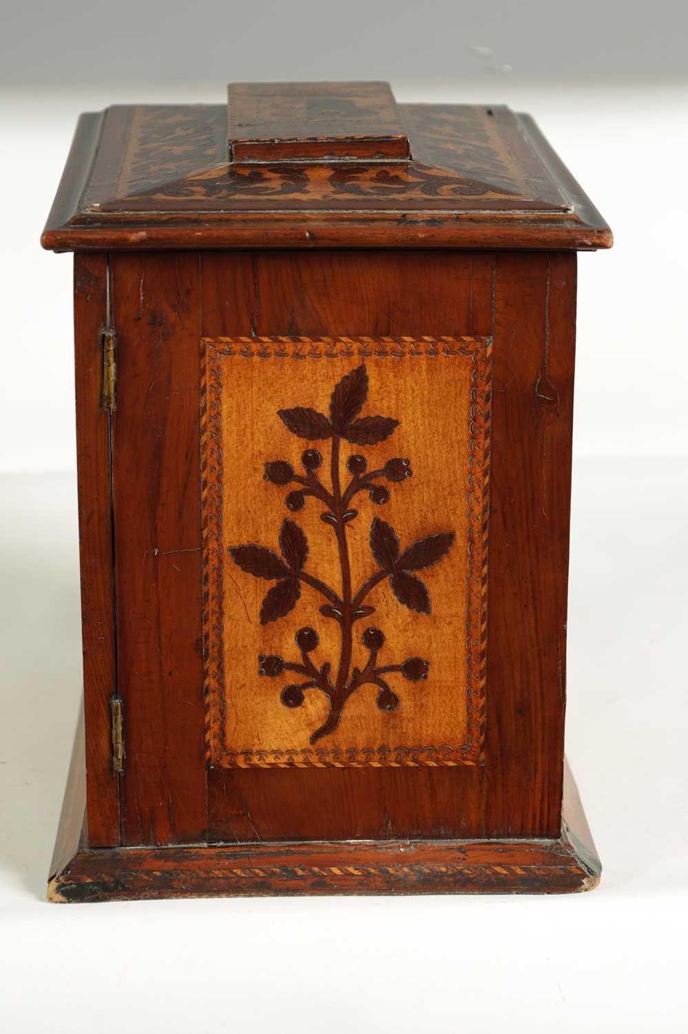 A GOOD 19TH CENTURY KILLARNEY WARE YEW WOOD SEWING CABINET - Image 14 of 14