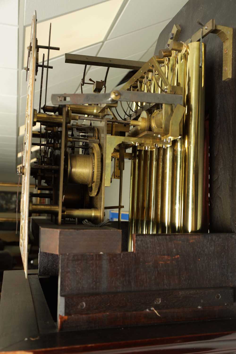 RUSSELLS LTD. MANCHESTER. A GOOD QUALITY EDWARDIAN TUBE CHIMING MAHOGANY LONGCASE CLOCK - Image 11 of 15