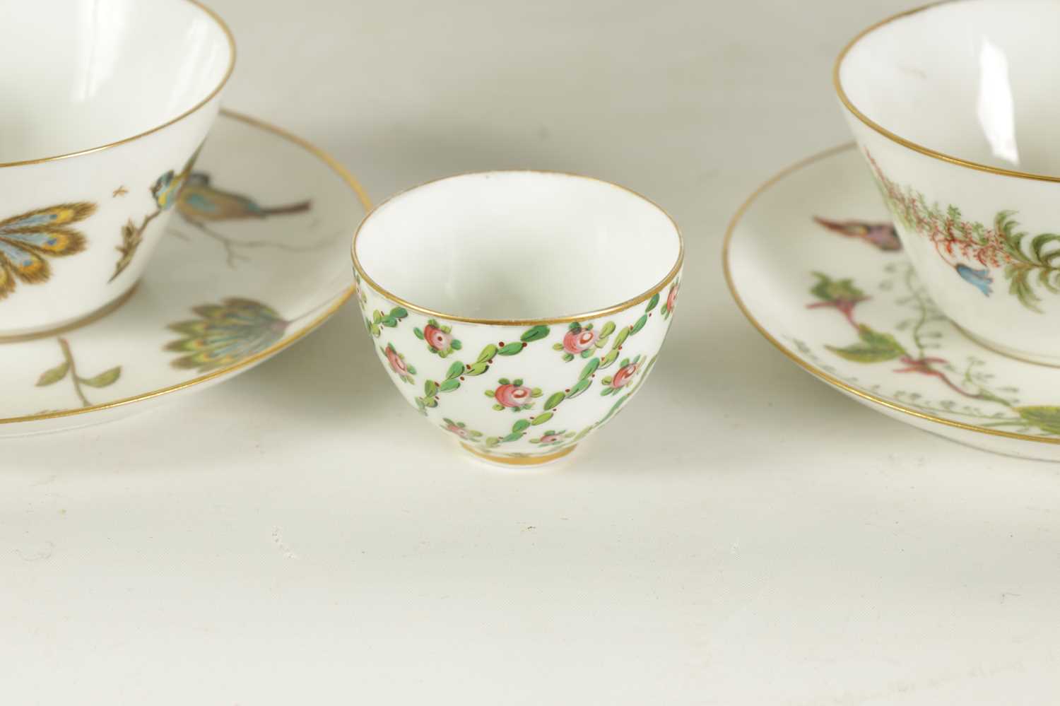 THREE 19TH CENTURY SEVRES STYLE MINIATURE CUPS AND SAUCERS - Image 5 of 15