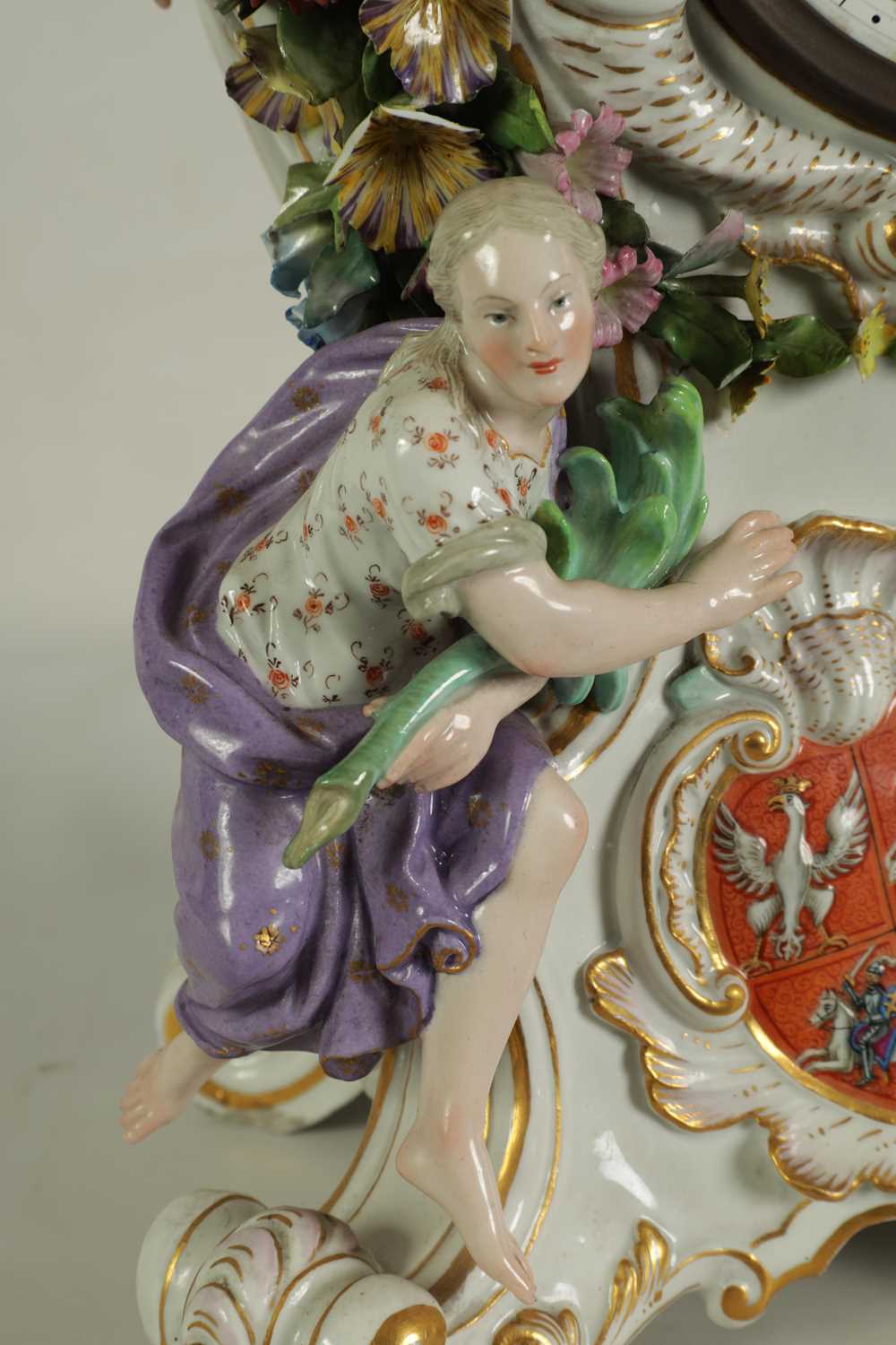 AN IMPRESSIVE MID/LATE 19TH CENTURY MEISSEN MANTEL CLOCK OF LARGE SIZE - Image 4 of 22