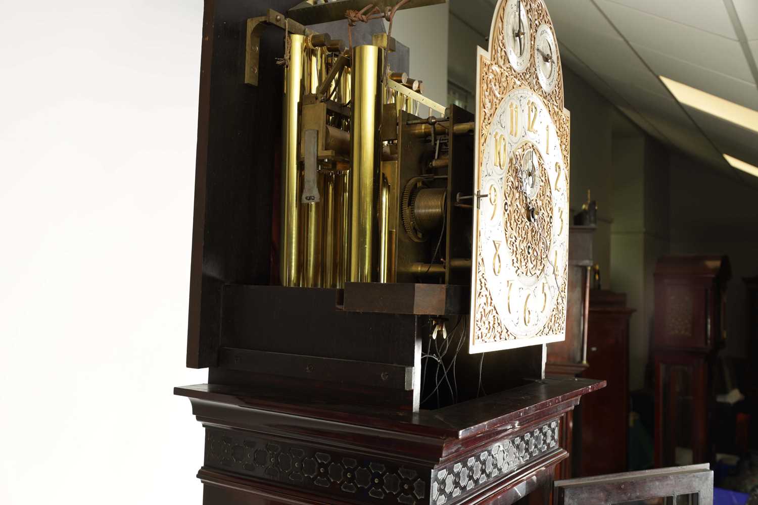 RUSSELLS LTD. MANCHESTER. A GOOD QUALITY EDWARDIAN TUBE CHIMING MAHOGANY LONGCASE CLOCK - Image 10 of 15