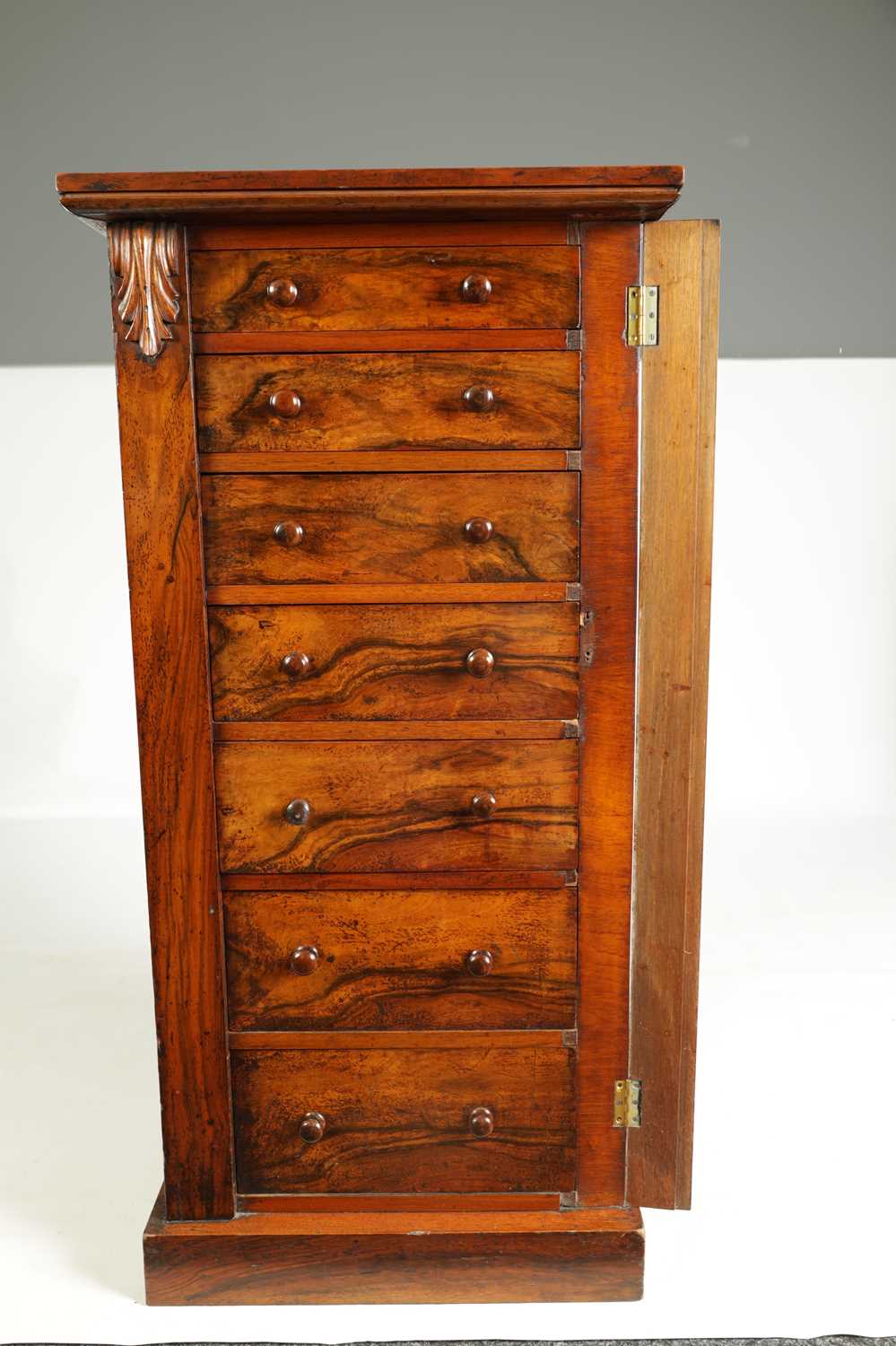 A 19TH CENTURY FIGURED WALNUT WELLINGTON CHEST - Image 6 of 10