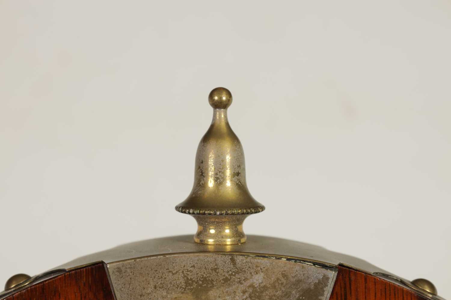 AN UNUSUAL LATE 19TH CENTURY BAROMETER OF EQUESTRIAN INTEREST - Image 4 of 12