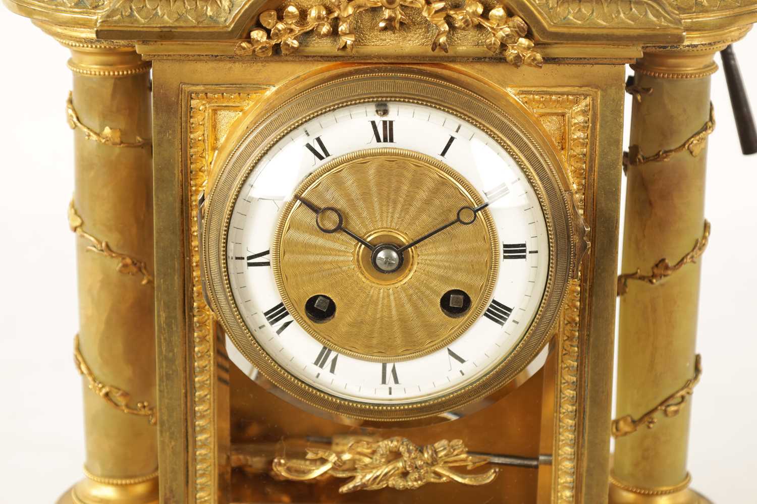 A LATE 19TH CENTURY FRENCH ORMOLU AND ONYX MANTEL CLOCK - Image 3 of 12