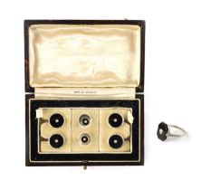 A CASED SET OF 9CT. WHITE GOLD AND BLACK ENAMEL GENTLEMEN'S CUFF LINKS AND PAIR OF DRESS STUDS