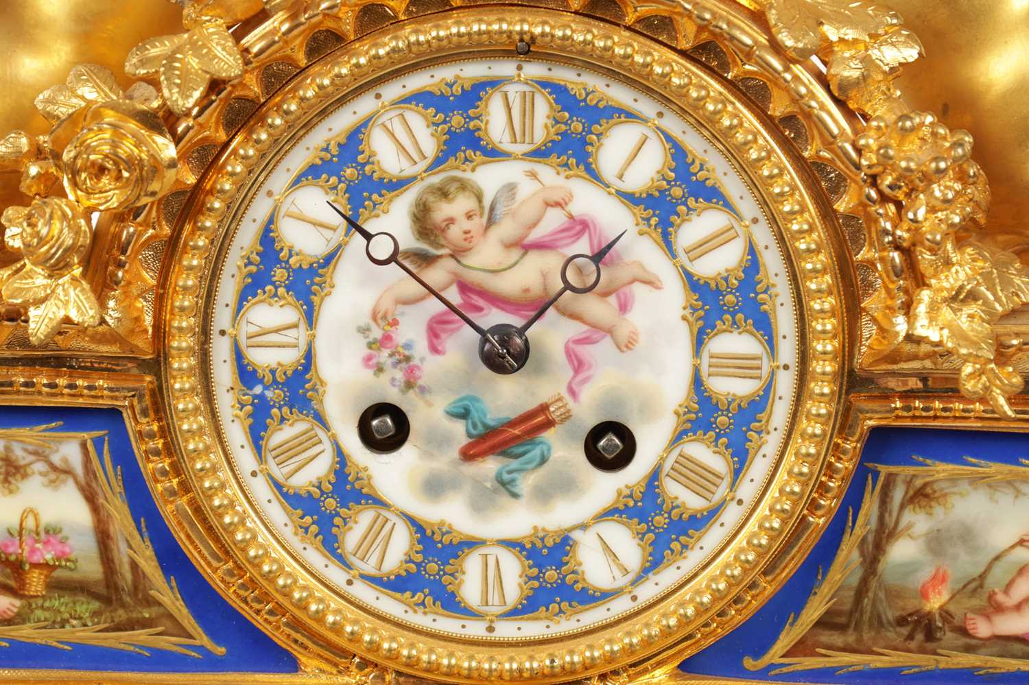 A 19TH CENTURY ORMOLU AND SEVRES STYLE PORCELAIN PANELLED MANTEL CLOCK - Image 3 of 13