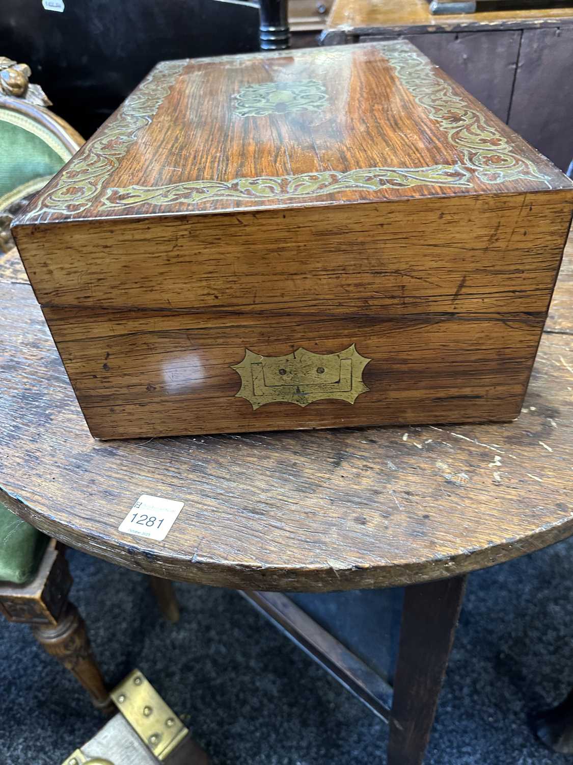 A BRASS INLAID REGENCY ROSEWOOD WRITING SLOPE - Image 3 of 7