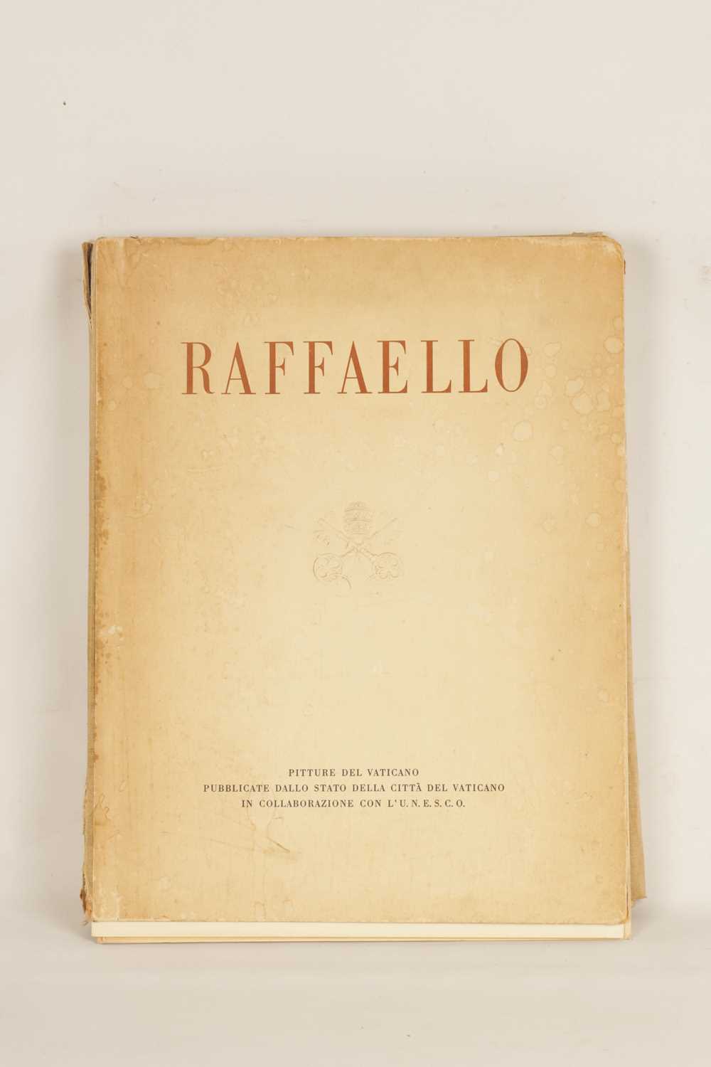 A FULLY ILLUSTRATED BOOK “RAFFEALLO PICTURE DEL VATICANO” - Image 3 of 13