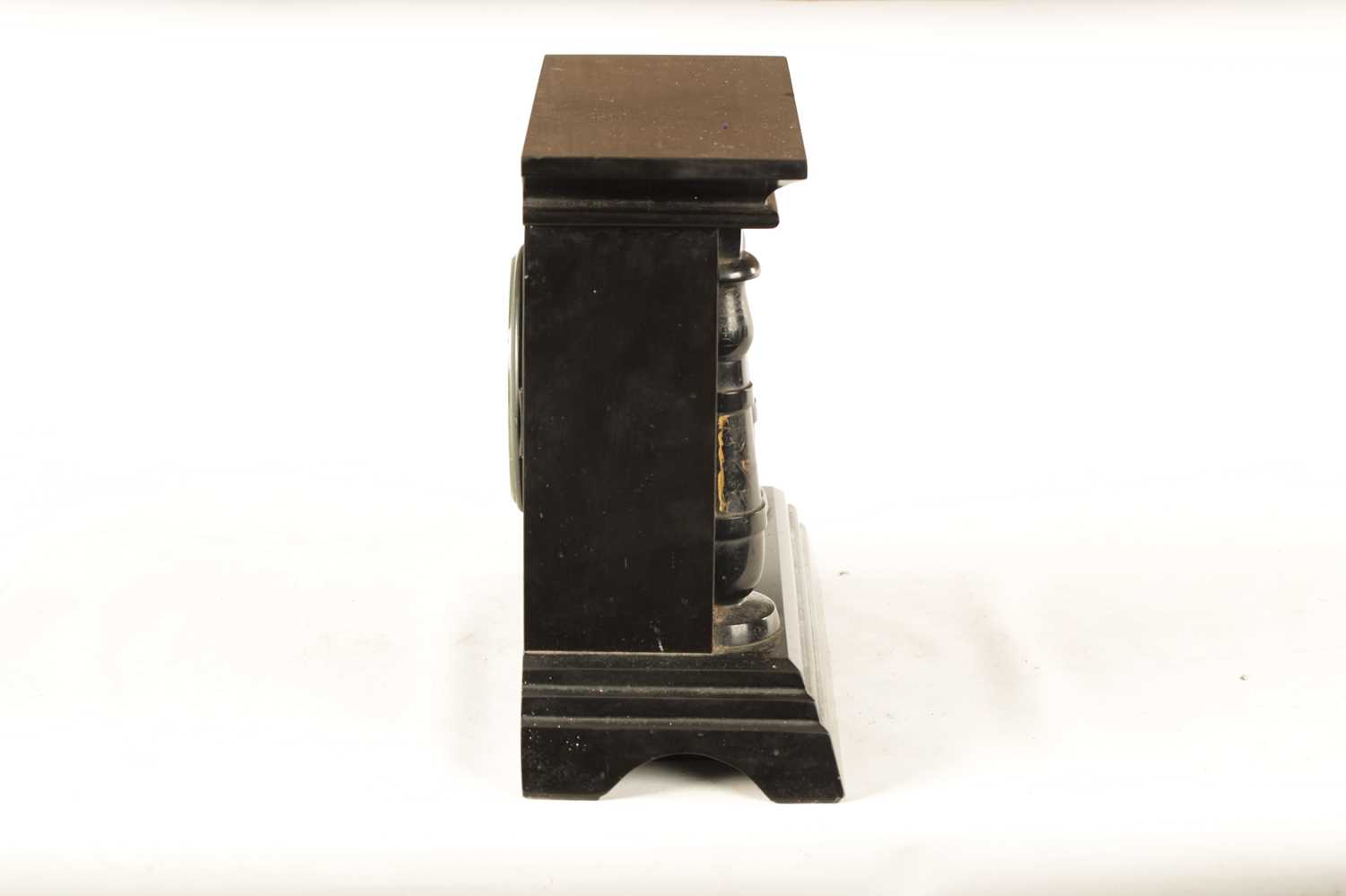 AN ENGLISH REGENCY EGYPTIAN REVIVAL FUSEE MANTEL CLOCK - Image 8 of 12