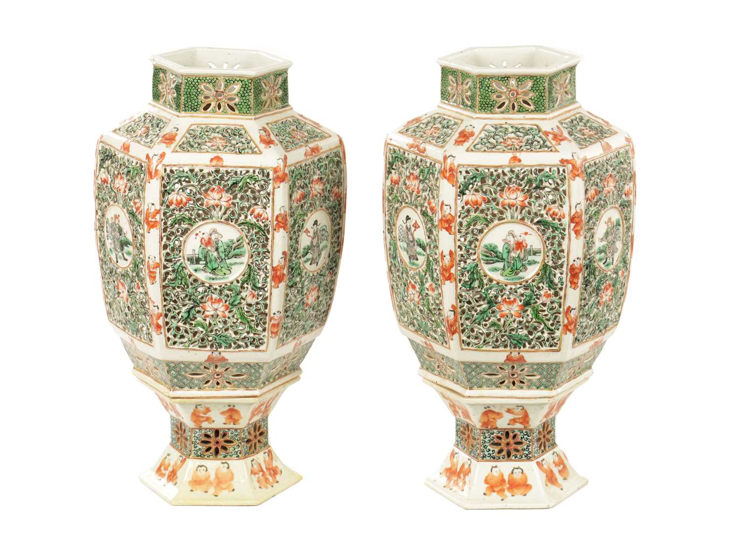 A PAIR OF 19TH CENTURY CHINESE FAMILLE VERTE LANTERNS