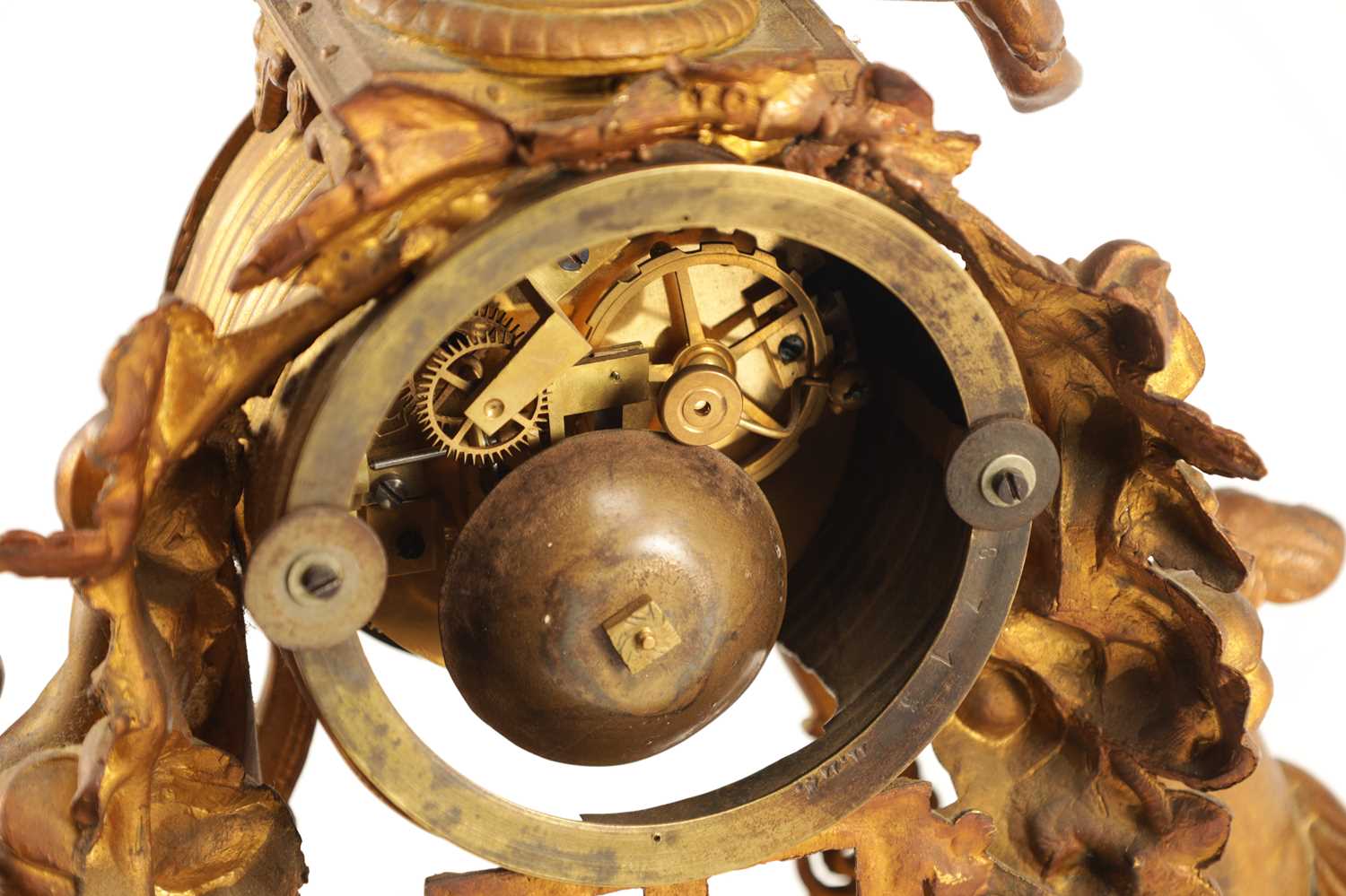 A LATE 19TH CENTURY FRENCH GILT METAL FIGURAL MANTEL CLOCK - Image 13 of 15