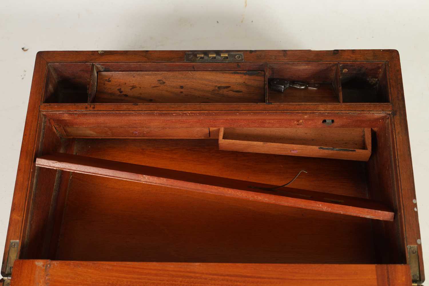 A VICTORIAN BRASS BOUND BURR WALNUT WRITING BOX - Image 7 of 11