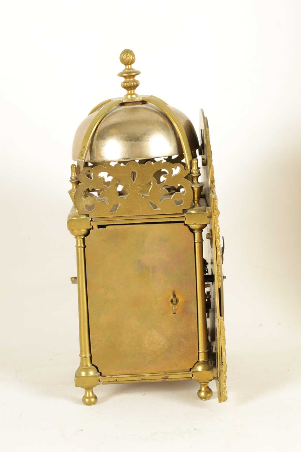 AN 18TH CENTURY BRASS LANTERN CLOCK WITH LATER MOVEMENT - Image 4 of 9