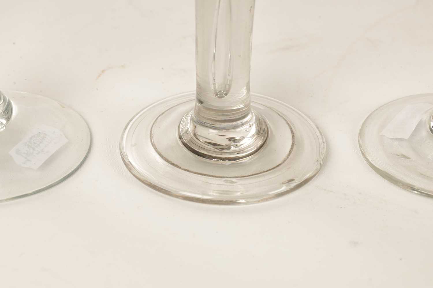 A COLLECTION OF FOUR 18TH CENTURY WINE GLASSES - Image 3 of 7