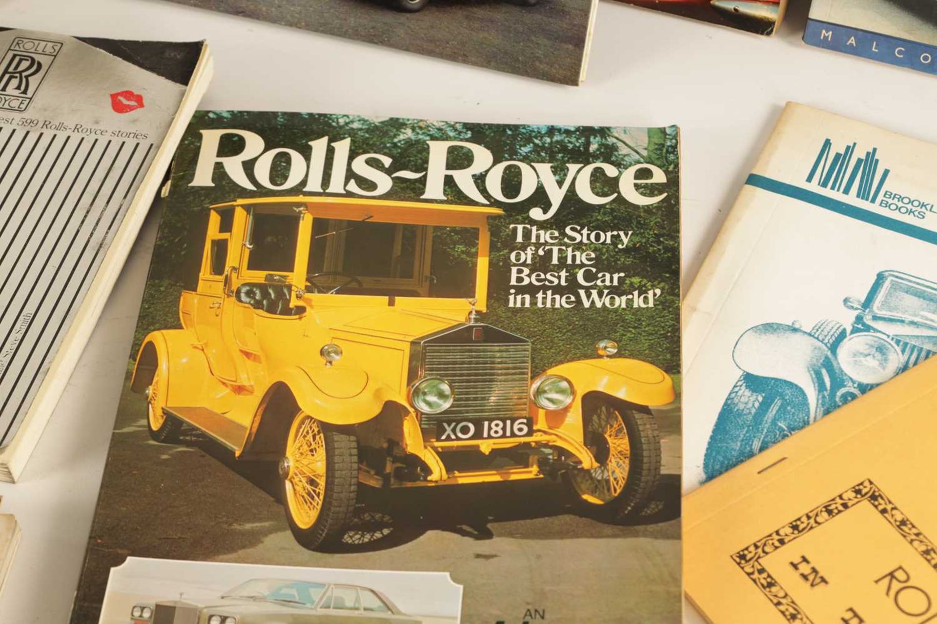 A COLLECTION OF TWENTY HARDBACK AND SOFT BACK ROLLS-ROYCE BOOKS - Image 3 of 17