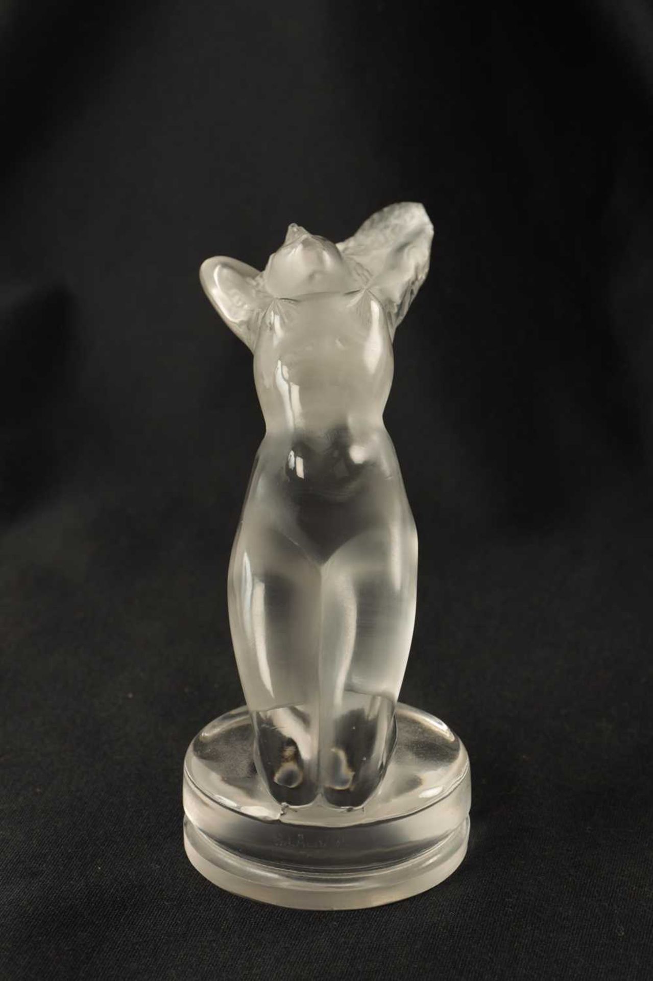 A RENE LALIQUE 'CHRYSIS' CLEAR GLASS CAR MASCOT - Image 4 of 9