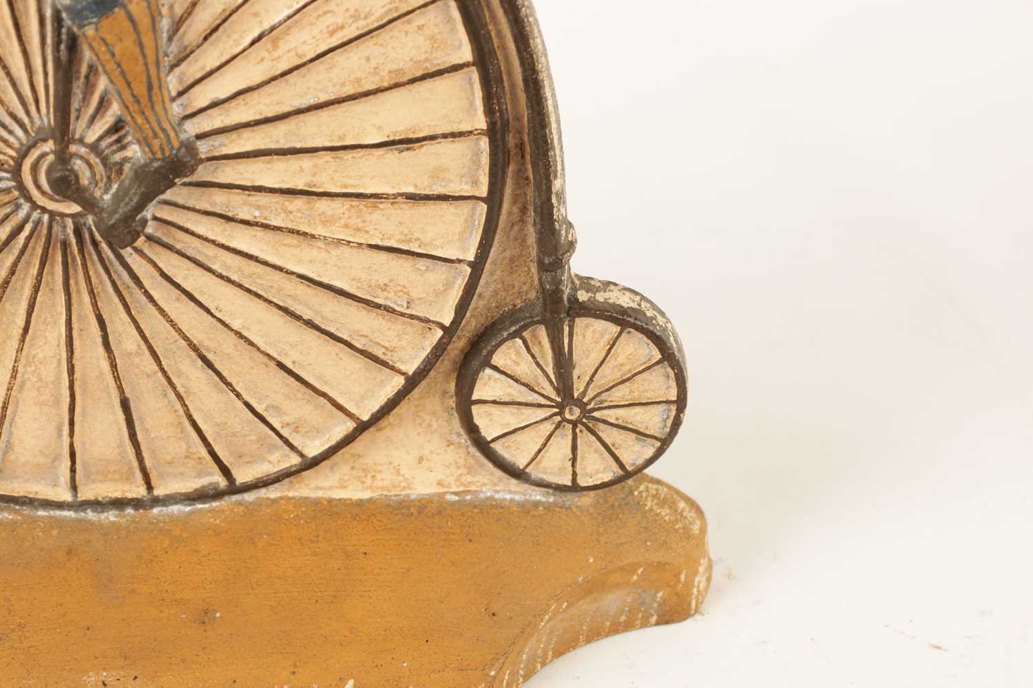 A RARE 19TH CENTURY CAST IRON PAINTED DOORSTOP FORMED AS A CYCLIST MOUNTED ON A PENNY FARTHING - Image 4 of 6