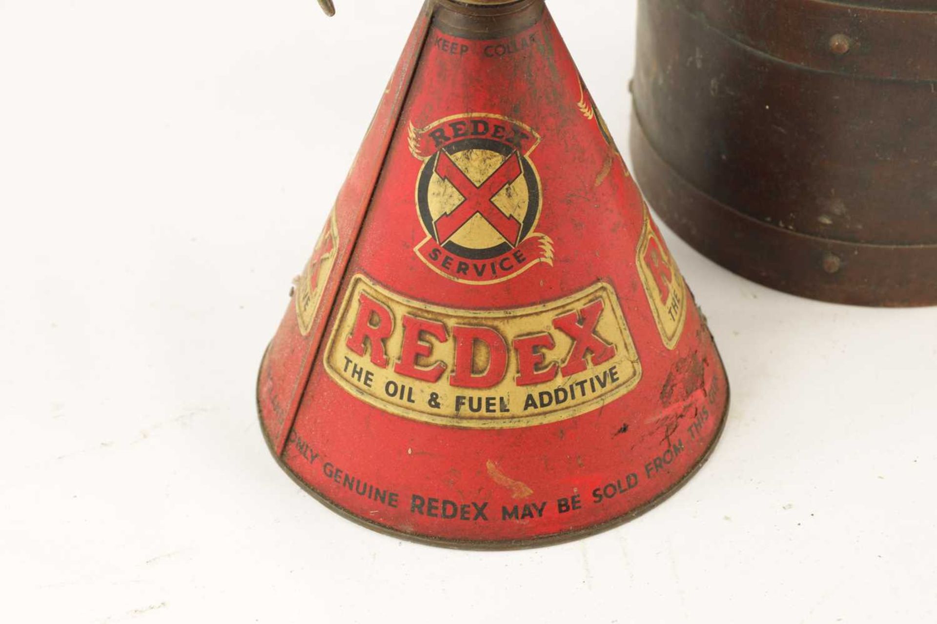 TWO VINTAGE OIL CANS - Image 4 of 11