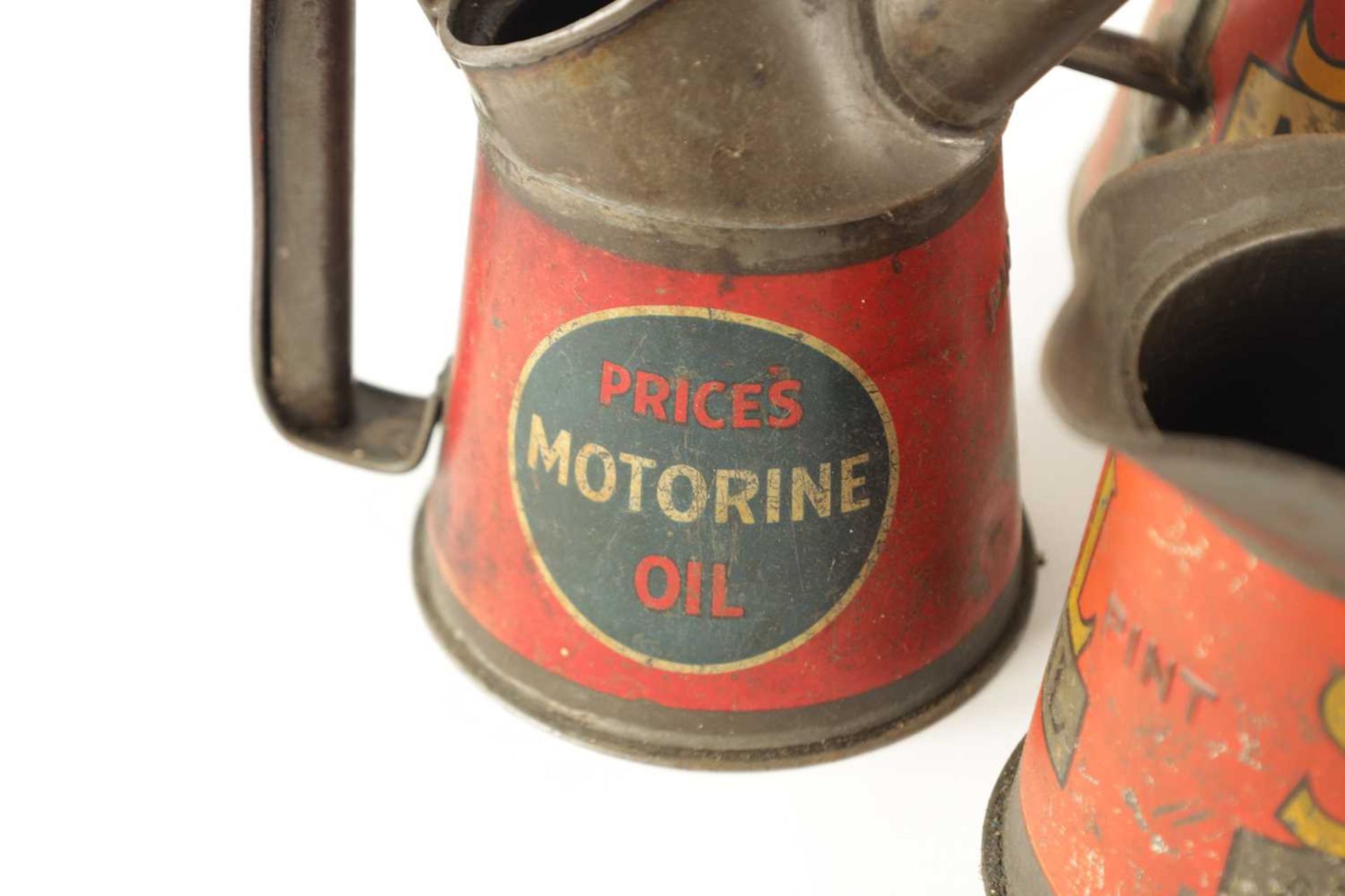 A COLLECTION OF FIVE VINTAGE MOTOR OIL CANS - Image 4 of 8