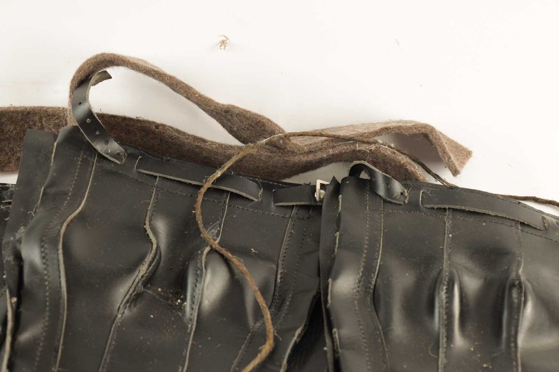 A SET OF FOUR UNUSED LEATHER WEFCO SPRING GAITERS - Image 5 of 5