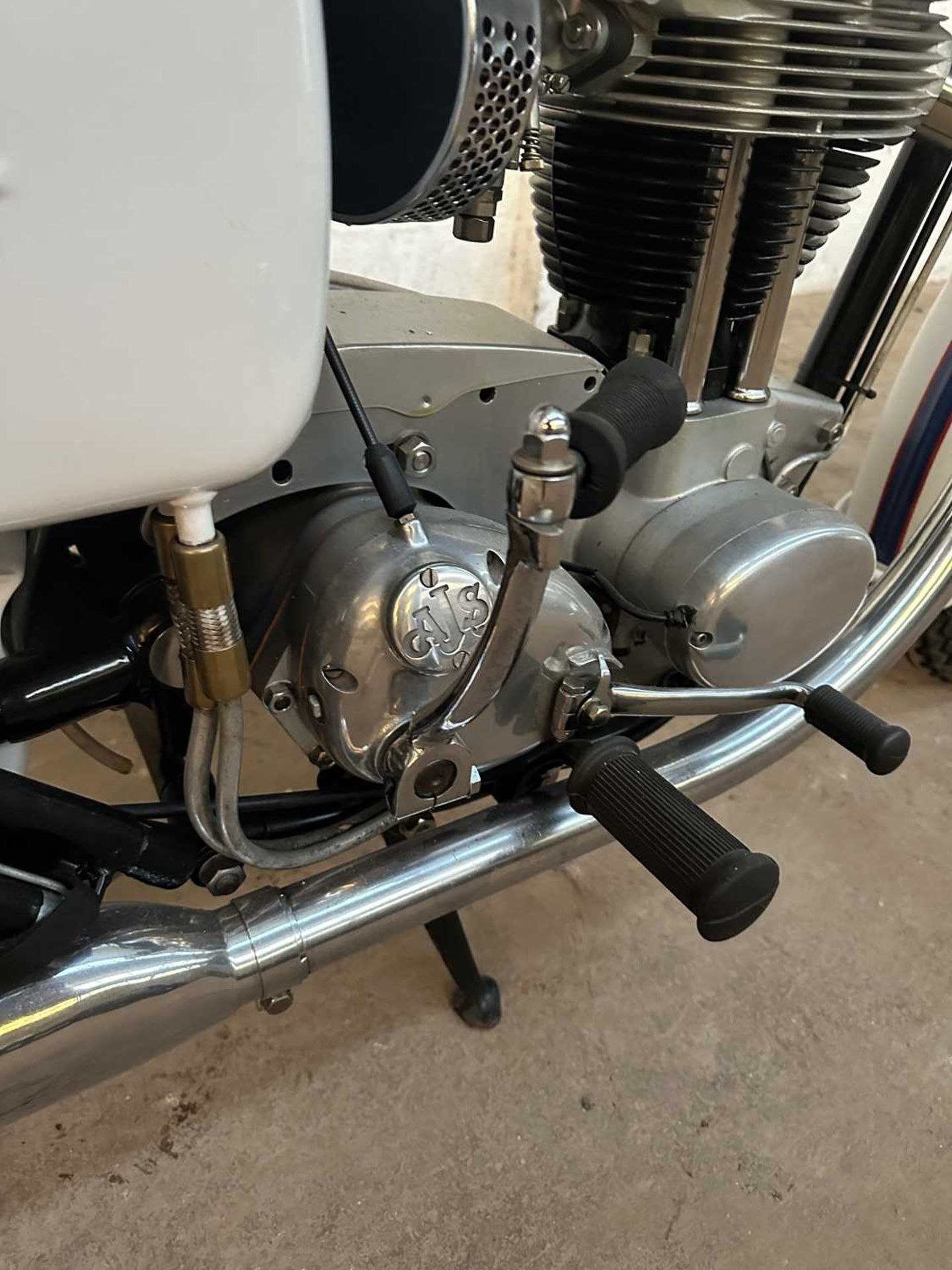 AN AJS 497CC MODEL 18S CIRCA 1958 - Image 3 of 5