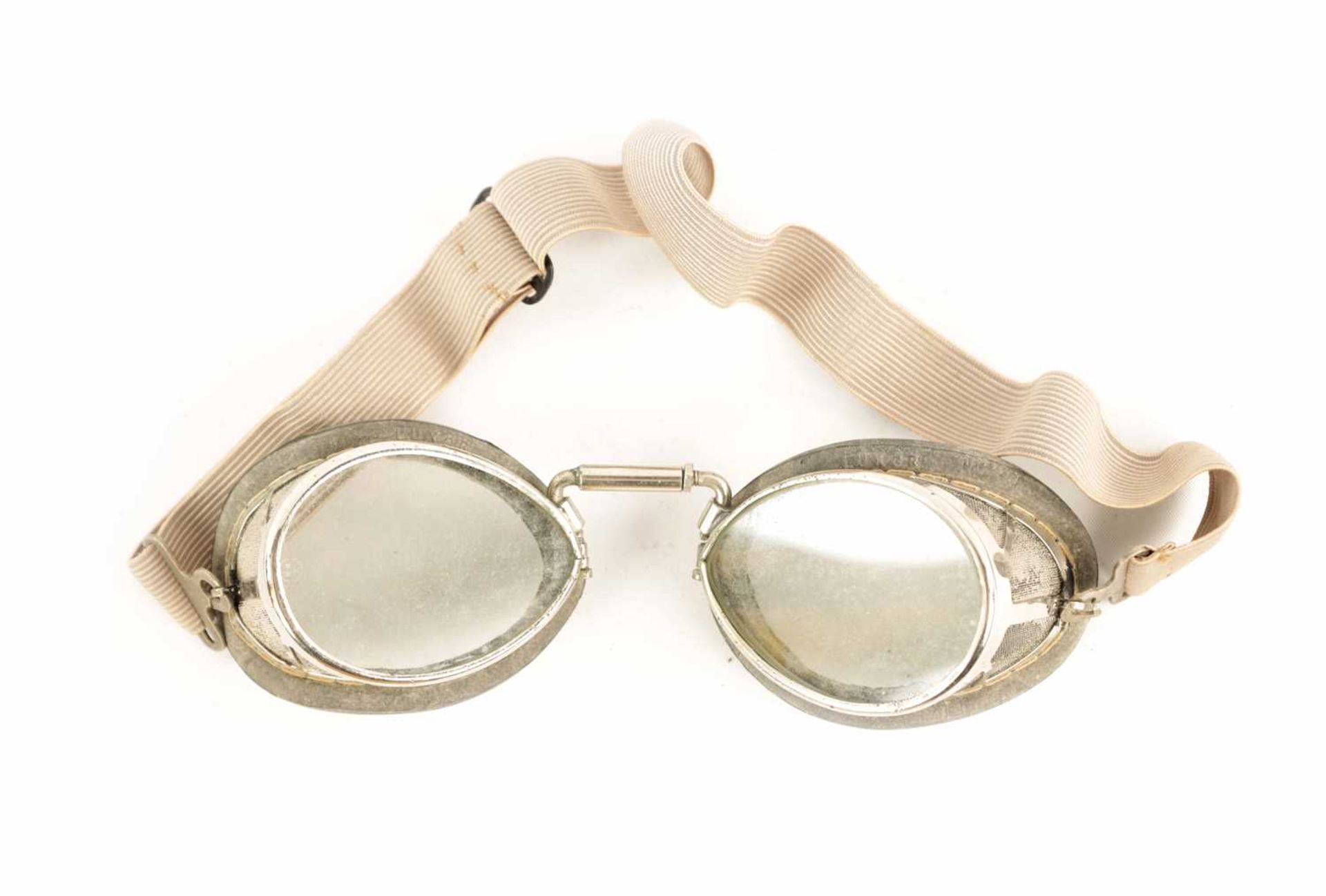A PAIR OF E.B.MEYROWITZ DRIVING GOGGLES