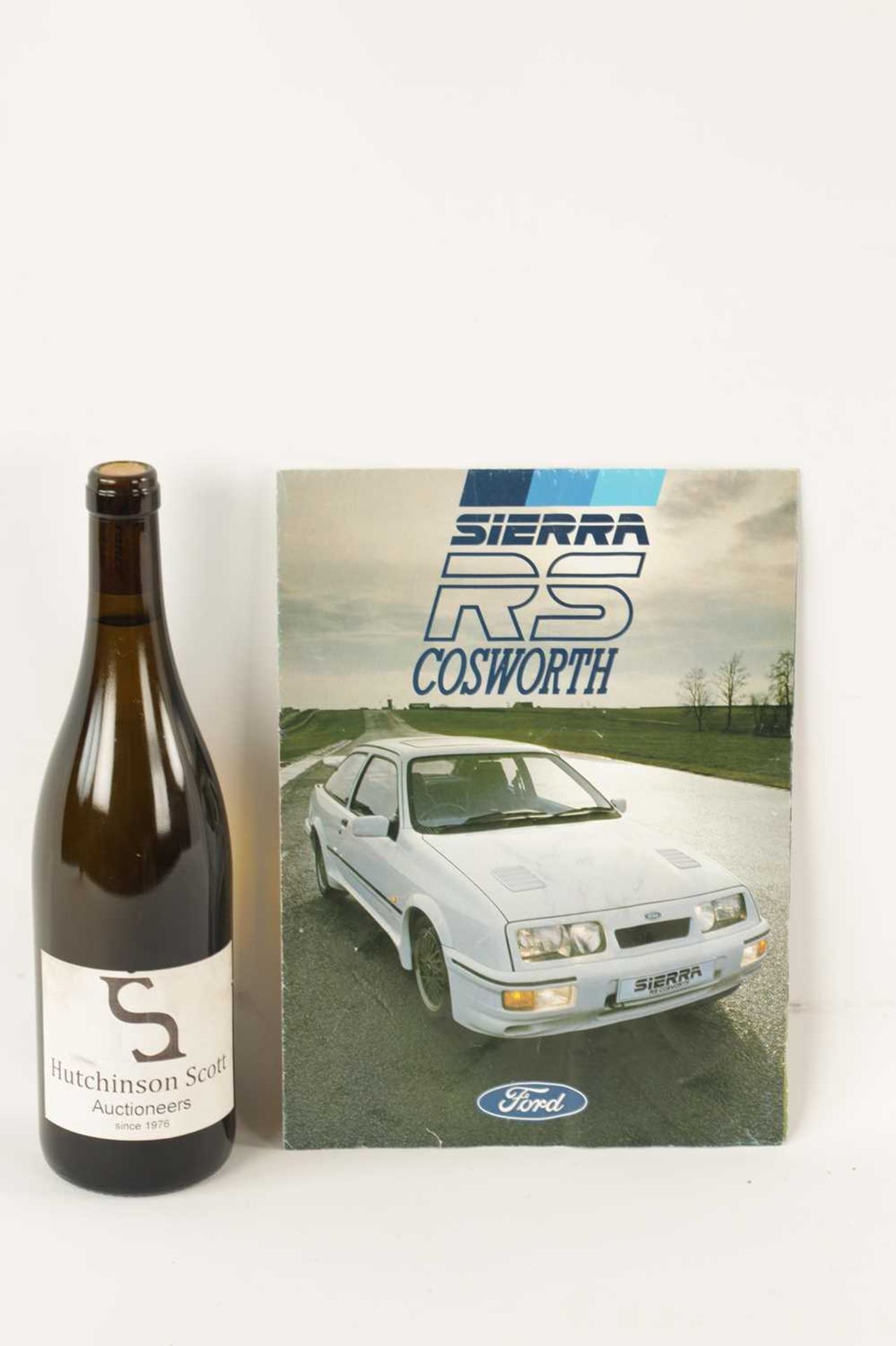 AN ORIGINAL FORD SIERRA RS COSWORTH VEHICLE SALES BROCHURE - Image 2 of 5