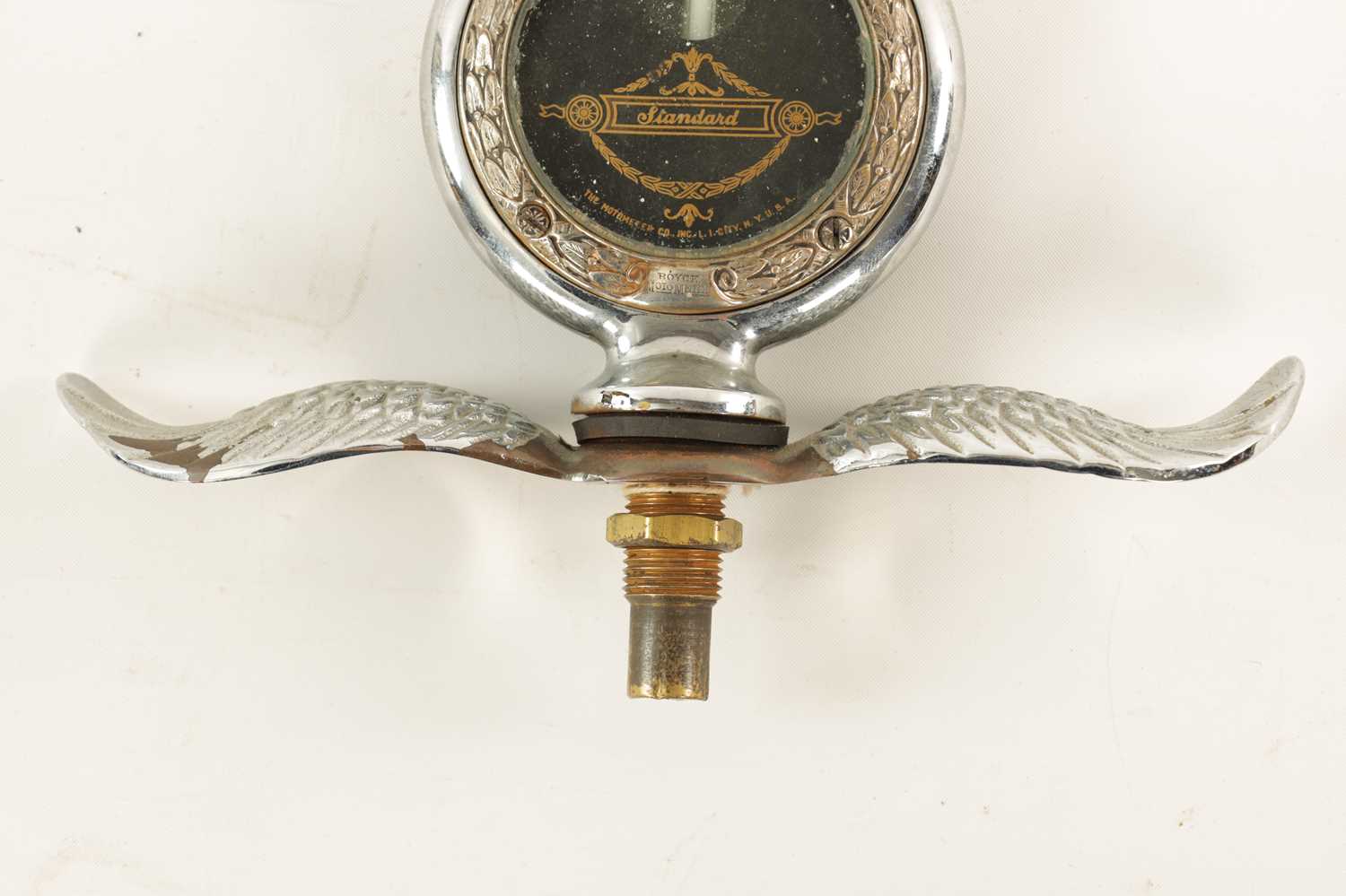 A WINGED BOYCE MOTO METER RADIATOR CAP/CAR MASCOT - Image 2 of 9