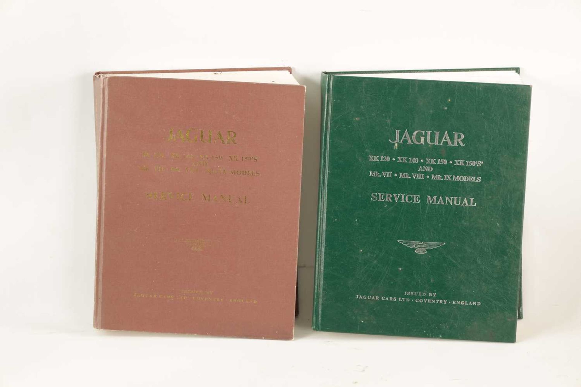 TWO 1950S JAGUAR SERVICE MANUALS - Image 4 of 10