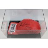 Thomas Hitman Hearns signed Everlast Boxing right hand glove with COA 801545 from 5th King