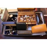 Mappin & Webb Leatherette Gentlemen's travelling case with assorted Studs, assorted Jewellery