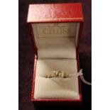 Ladies 9ct Gold Crossover Pearl set dress ring