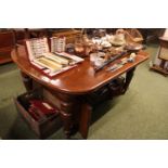 Victorian Wind Out Mahogany dinig table with single leaf