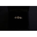 Good Quality 18ct White Gold Diamond set ring 1.04ct total Diamond weight. 4.3g with certificates.
