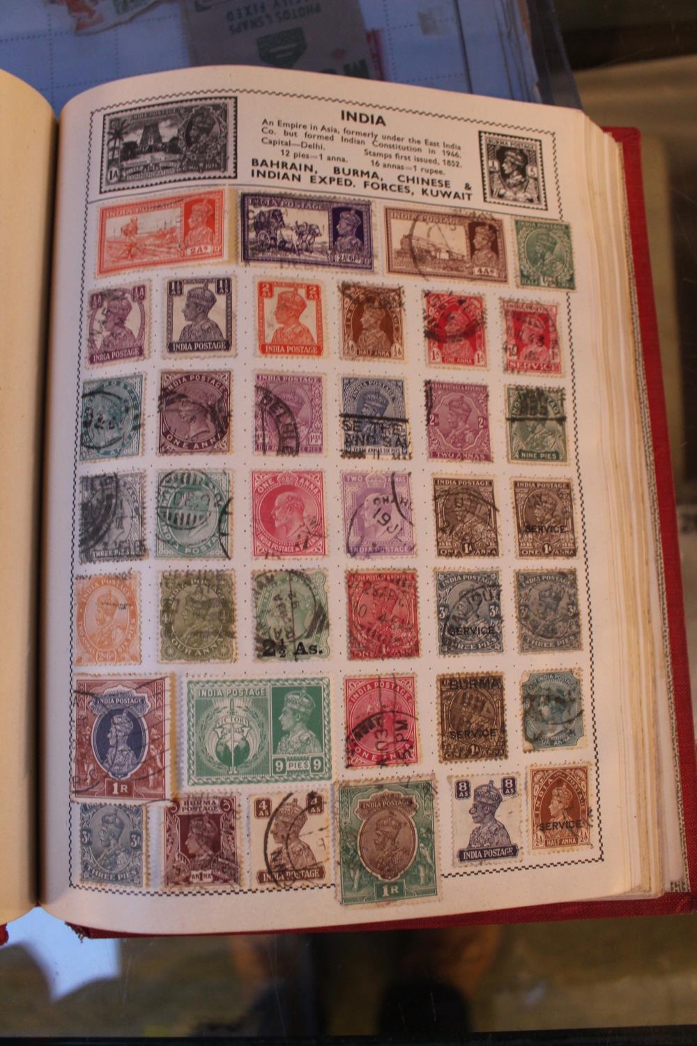 The Movaleaf Illustrated Stamp Album and assorted Loose leaf Stamps - Image 3 of 5