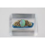 Ladies 18ct Gold Opal & Diamond set ring 3.7g total weight Size N