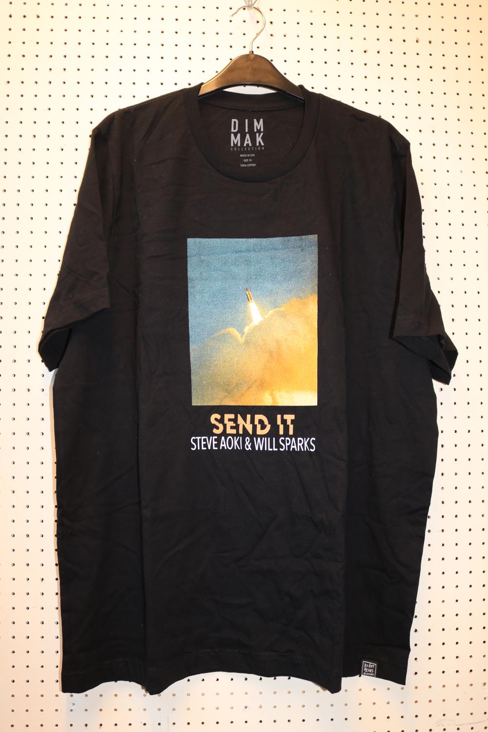 Steve Aoki Back pack, Dim Mak XL Steve Aoki & Will SParks T-Shirt, Just Hold On T-Shirt, Steve - Image 6 of 9