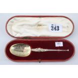 Edward VII 1901 Silver Coronation Spoon 42g total weight in fitted case retailed by The Goldsmiths &