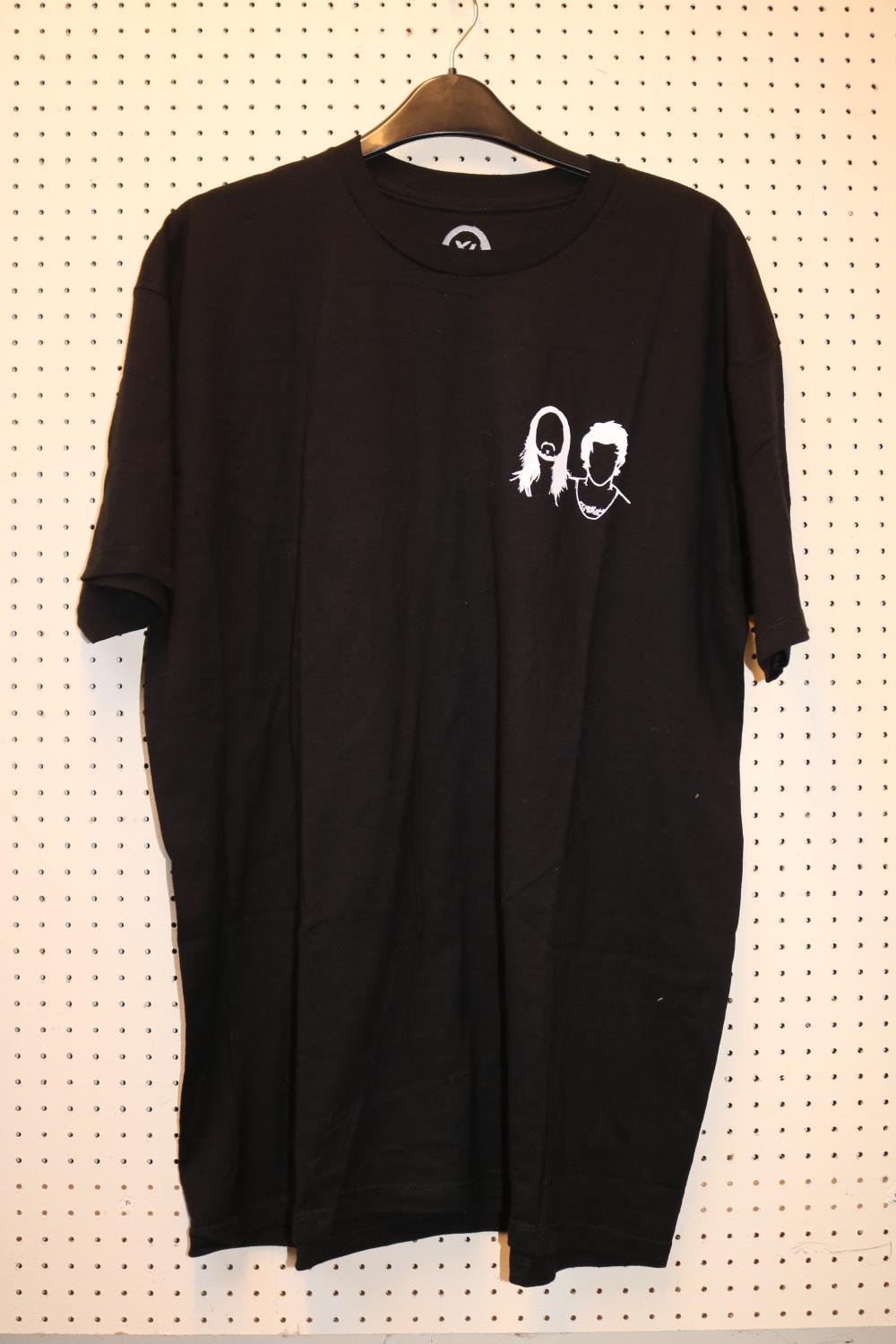Steve Aoki Back pack, Dim Mak XL Steve Aoki & Will SParks T-Shirt, Just Hold On T-Shirt, Steve - Image 3 of 9
