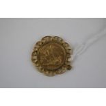 1894 Gold Half Sovereign in 9ct Gold Scroll mount 5.8g total weight