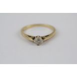 9ct Gold Diamond Solitaire ring 1.5g total weight