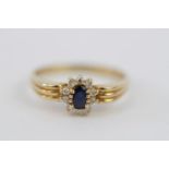 Ladies 18ct Gold Sapphire & Diamond cluster ring Size Q. 3g total weight
