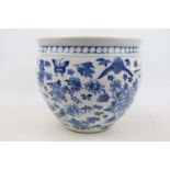 Chinese Blue & White Jardinière with Flora and Fauna Decoration 20cm in Height